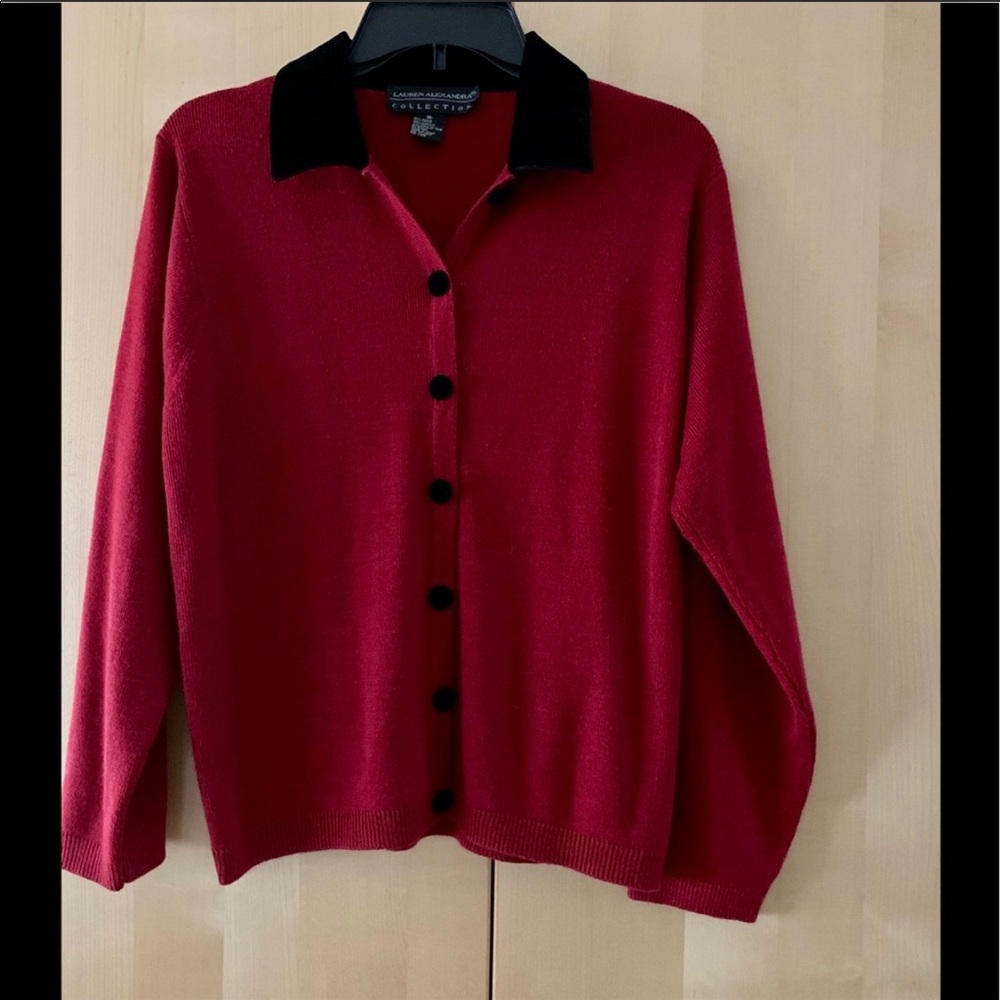 Red button down cardigan with velvet M EUC